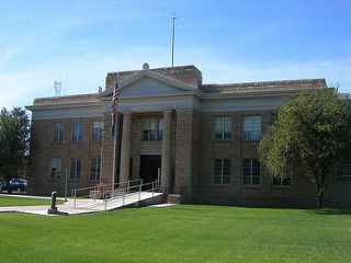 AC courthouse